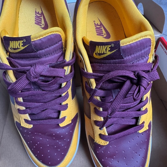 Nike Dunks ASU size 12 men’s - Picture 2 of 3